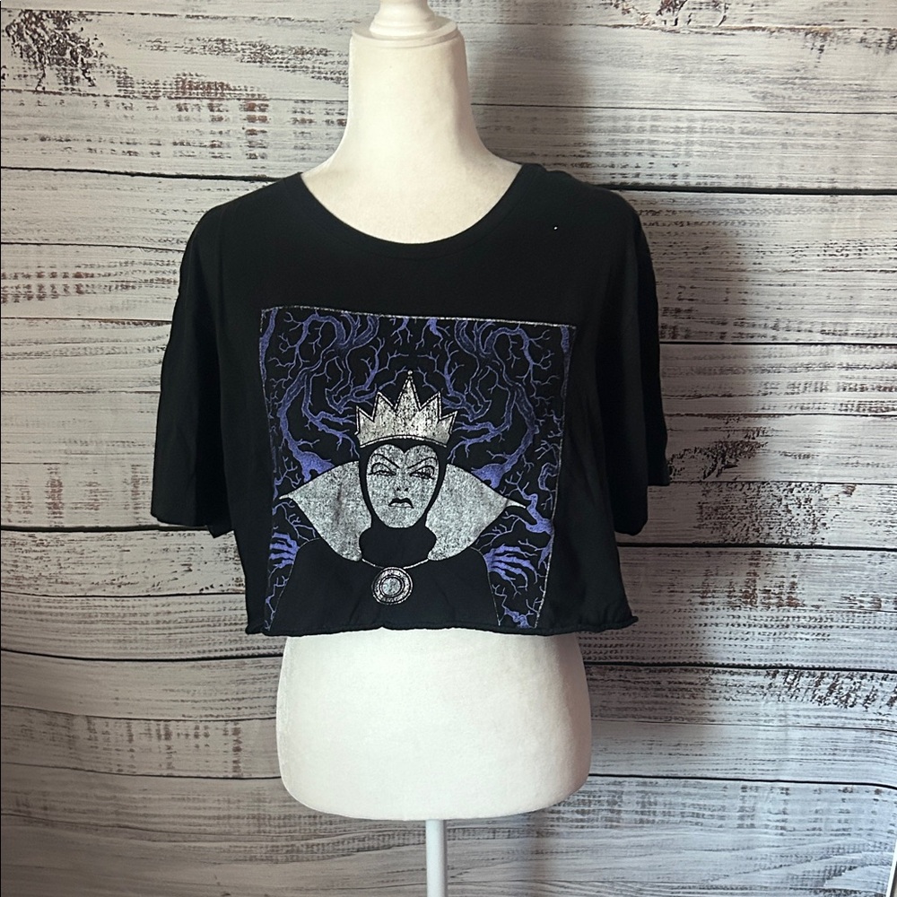 Disney villians Evil Queen Black and Purple Graphic Crop Top size XL